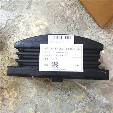 Sinotruk HOWO Engine Parts Rubber Support Az9925525286